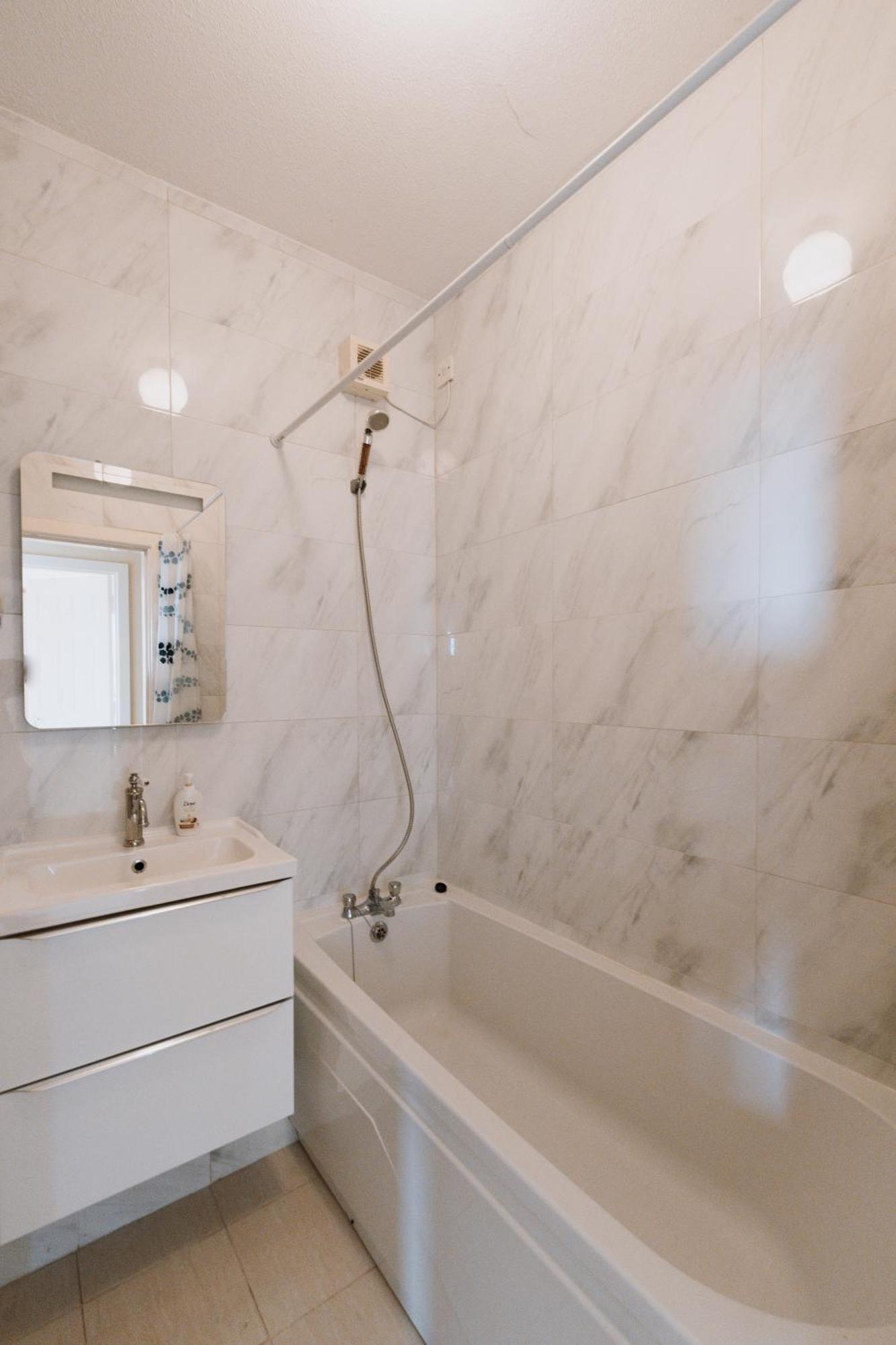 Bright View Apartment Дъблин Екстериор снимка